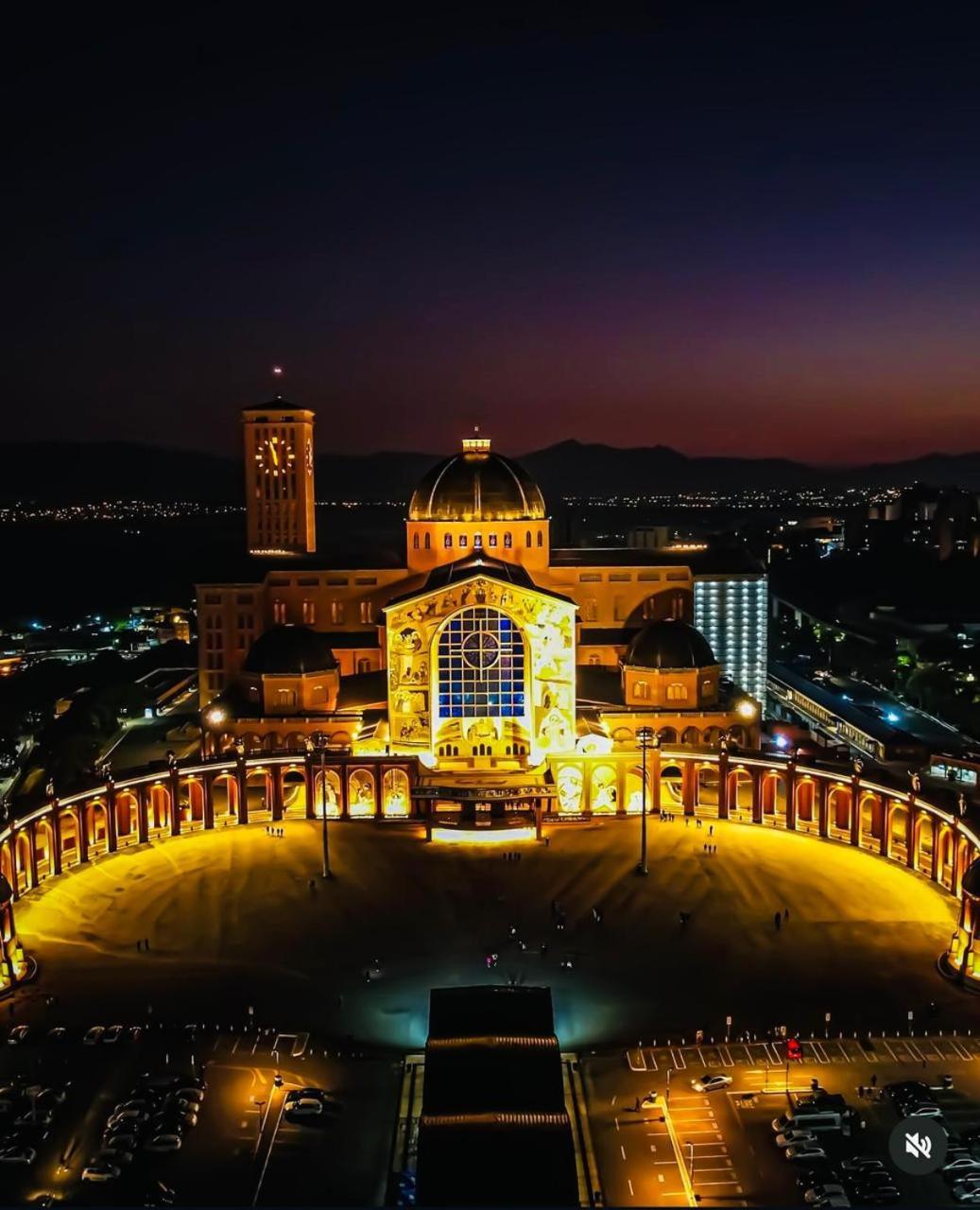 ホテル Ibis Guaratingueta Aparecida - Circuito Da Fe エクステリア 写真